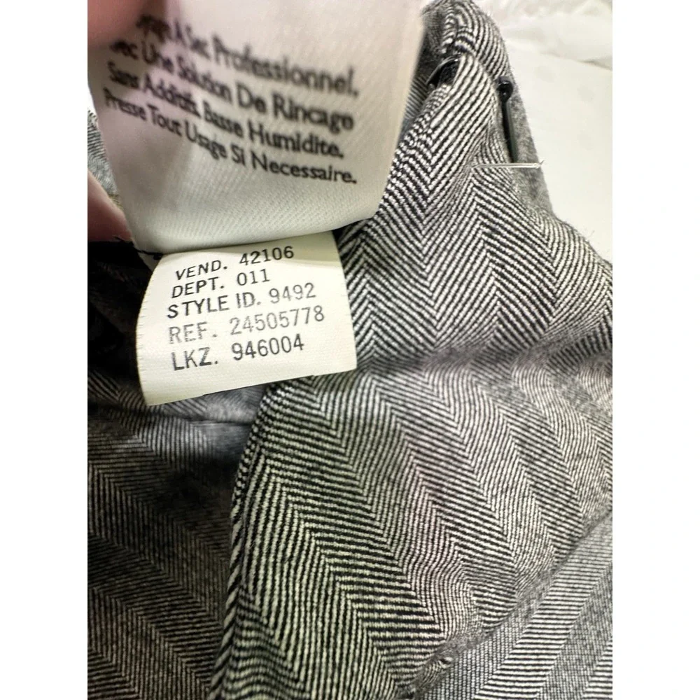 Eddie Bauer Women's Skirt Size 4 Gray Striped Long A-Line Y2K‎ Style Minimalist